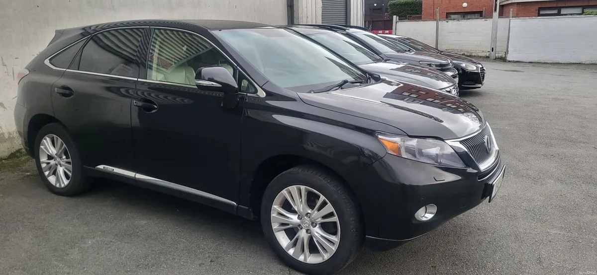 Lexus RX 2011 - Image 1