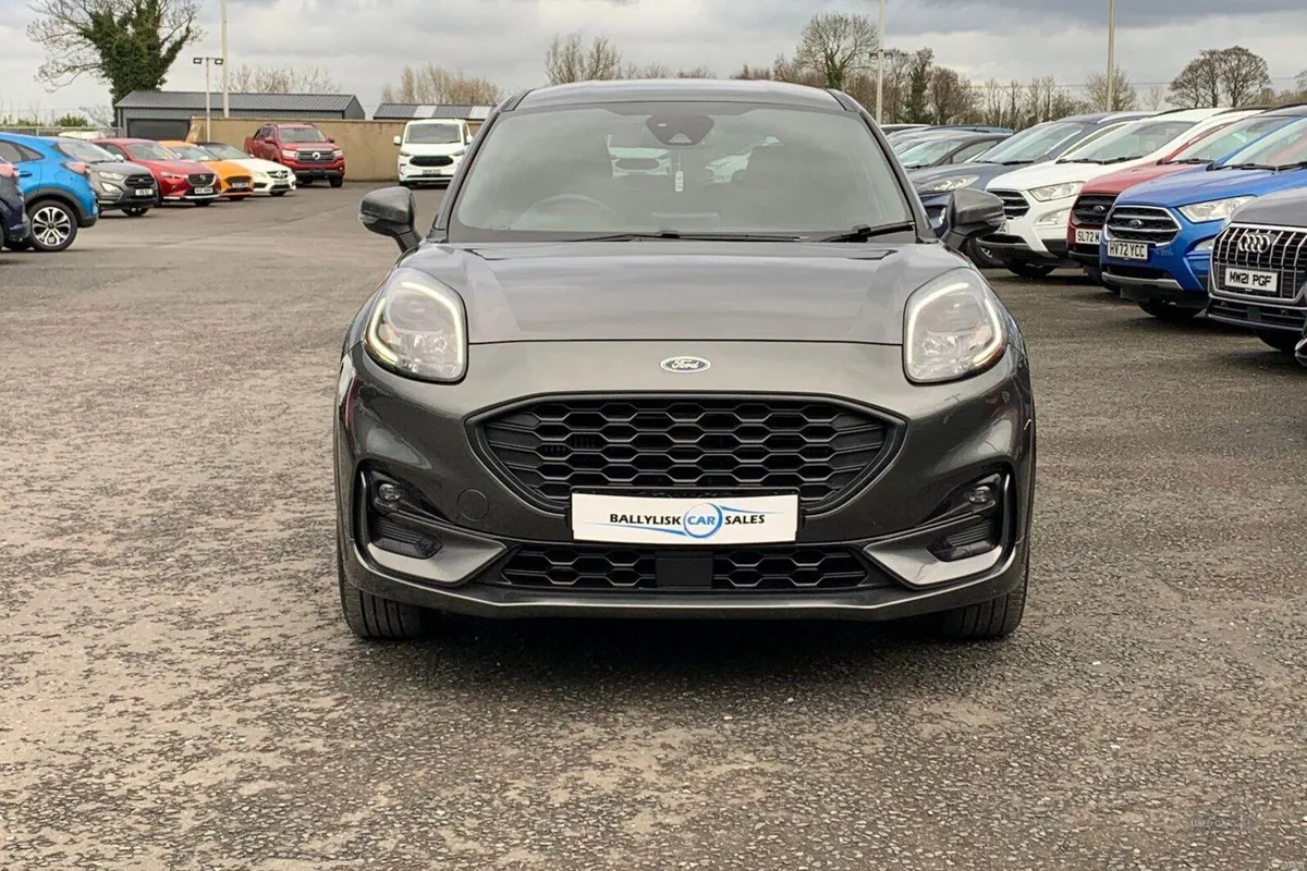 Ford Puma 1.0T 125PS ST-Line X Auto in Magnetic Gr - Image 4