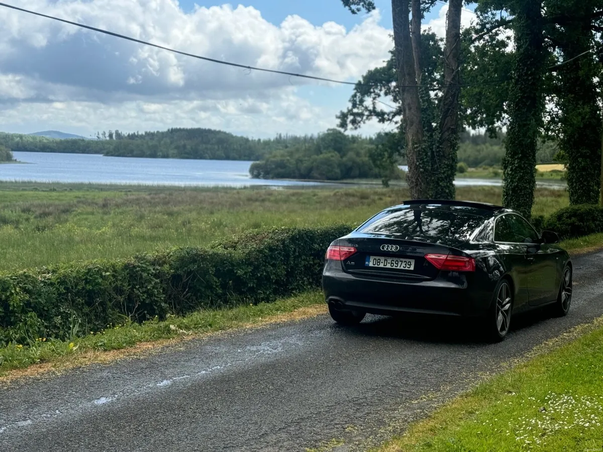 Audi A5 2008 - Image 2