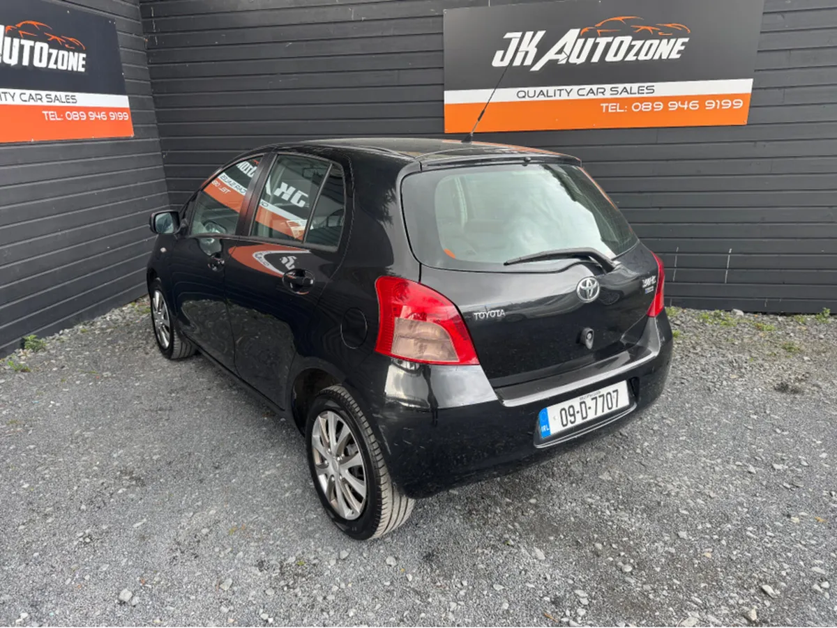 Toyota Yaris NG 1.0L LUNA 5DR - Image 4