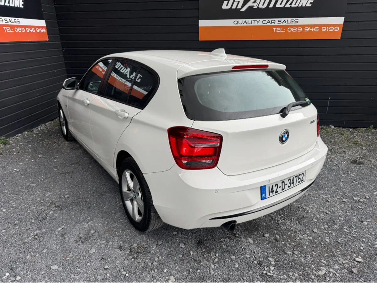 BMW 1-Series 1.6 AUTO 5DR - Image 4