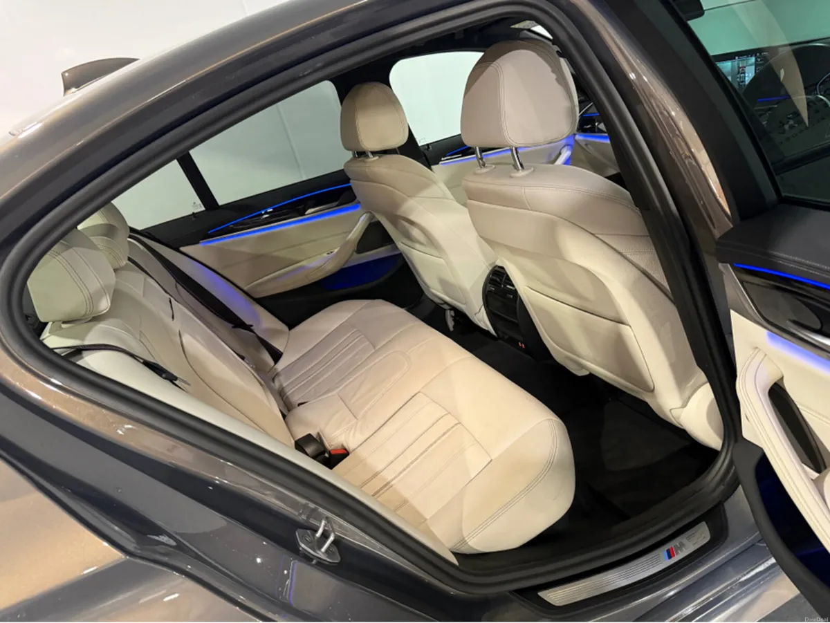 BMW 5-Series 520D M SPORT PRO AUTO ONE OWNER FSH - Image 4