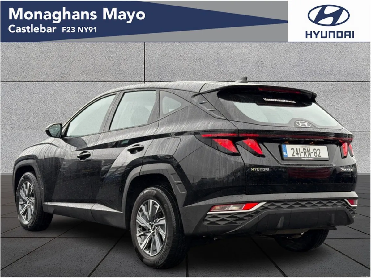 Hyundai Tucson COMFORT PLUS 1.6 DIESEL 5DR - Image 3