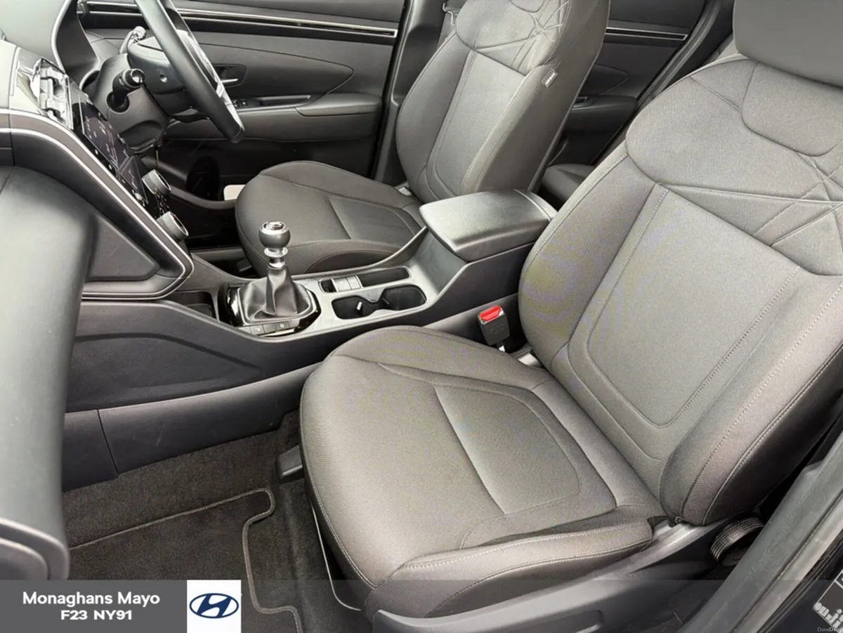 Hyundai Tucson COMFORT PLUS 1.6 DIESEL 5DR - Image 4