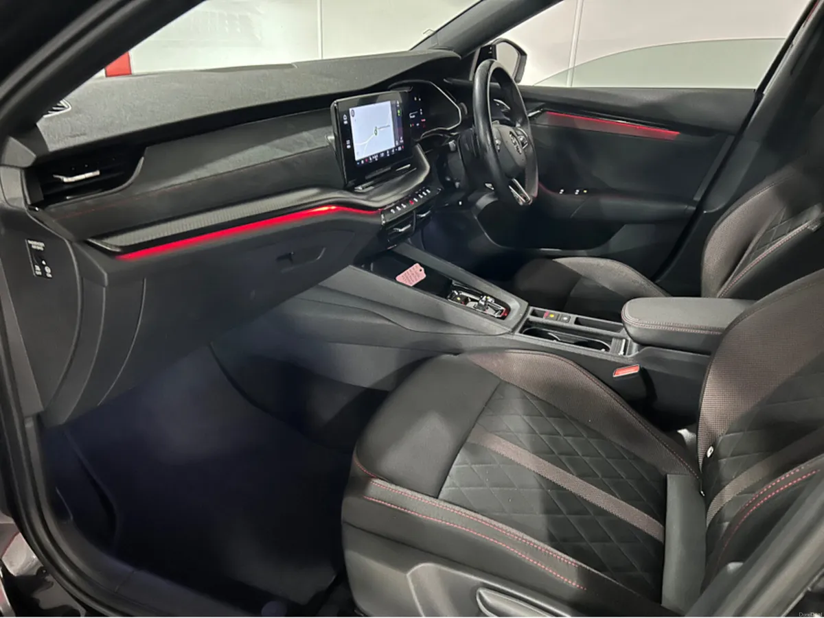 Skoda Octavia VRS TDI S-A TSI - Image 3