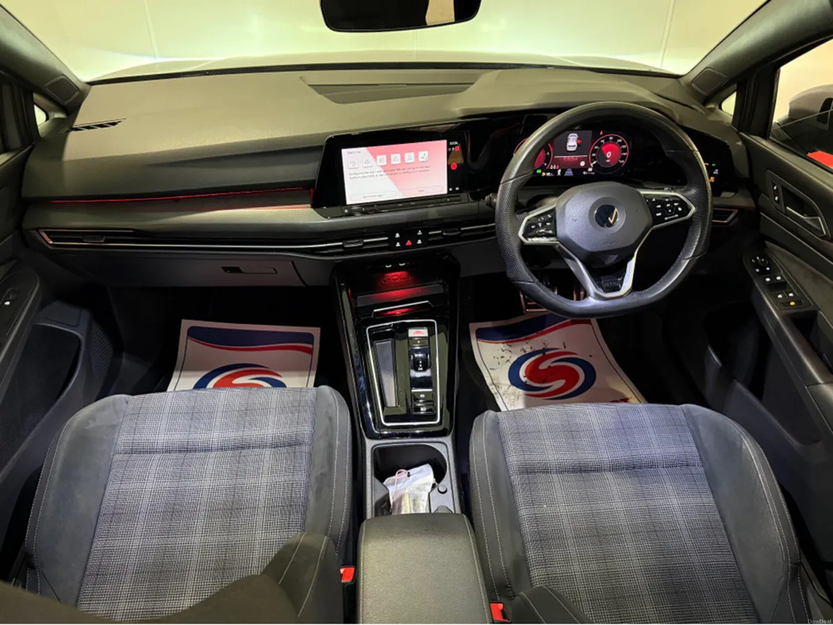 Volkswagen Golf GTD 200BHP TDI S-A DSG - Image 3