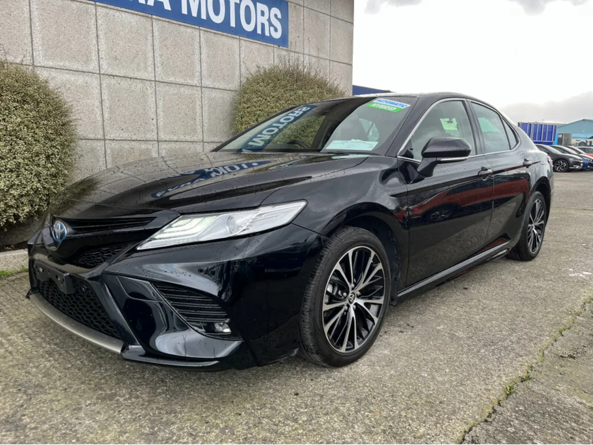 Toyota Camry WS AUTOMATIC HYBRID 2.5 PETROL //HEAD - Image 5