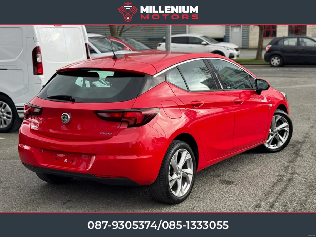 Vauxhall Astra SRI Turbo 1.4 LOW KMS - Image 3