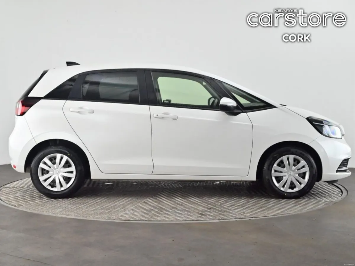 Honda Jazz 1.5i-MMD HEV Auto - Image 2