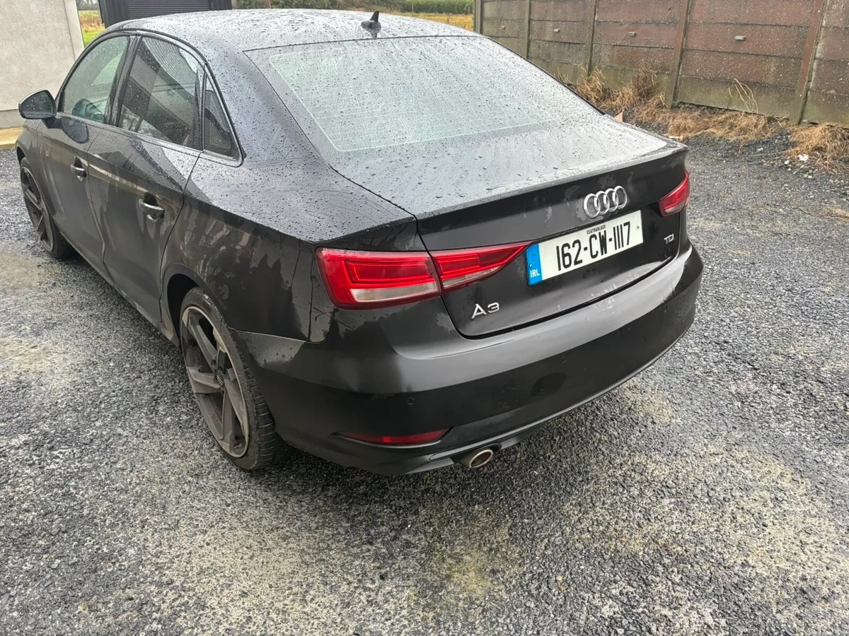 AUDI A3 SPORT TDI 110 Saloon - Image 4