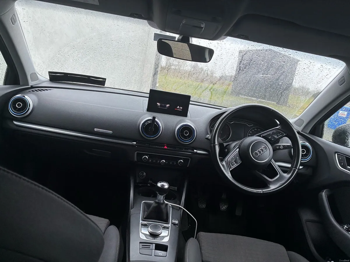 AUDI A3 SPORT TDI 110 Saloon - Image 6
