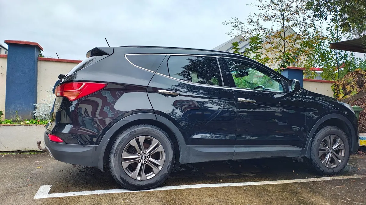 Hyundai Santa Fe 2013 - Image 6