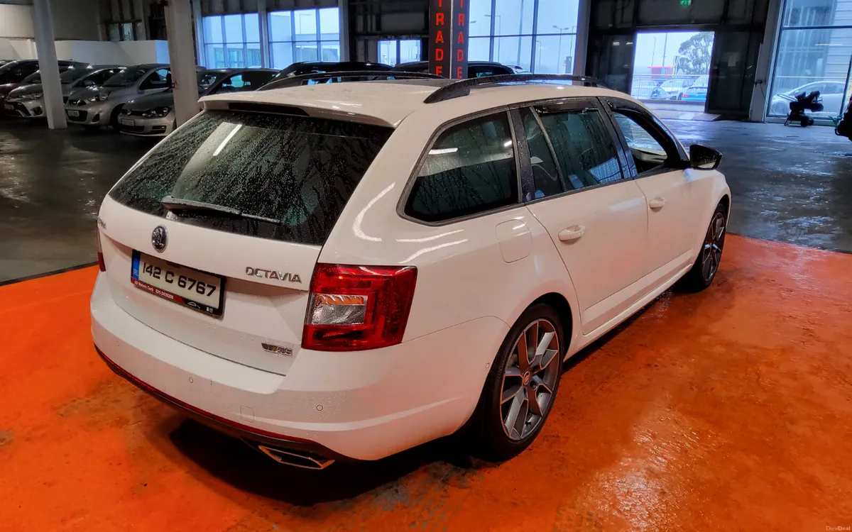 Skoda Octavia 2014 - Image 3