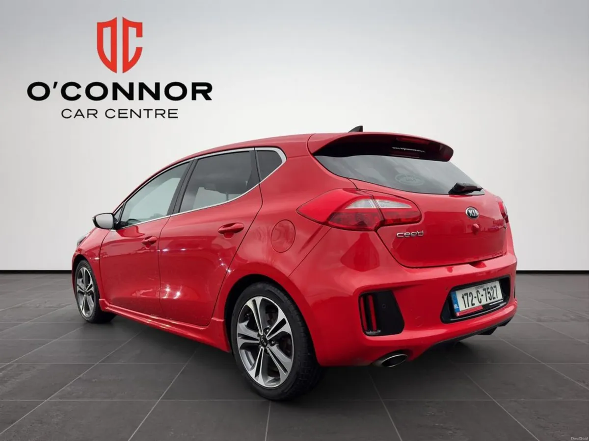 Kia Ceed GT LINE "Red, ready and raring to go — th - Image 4