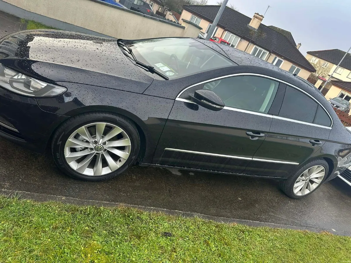 Volkswagen Passat CC 2013 - Image 2