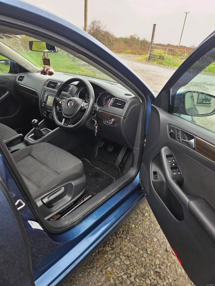 Volkswagen Jetta 2.0ltr 110bhp - Image 4