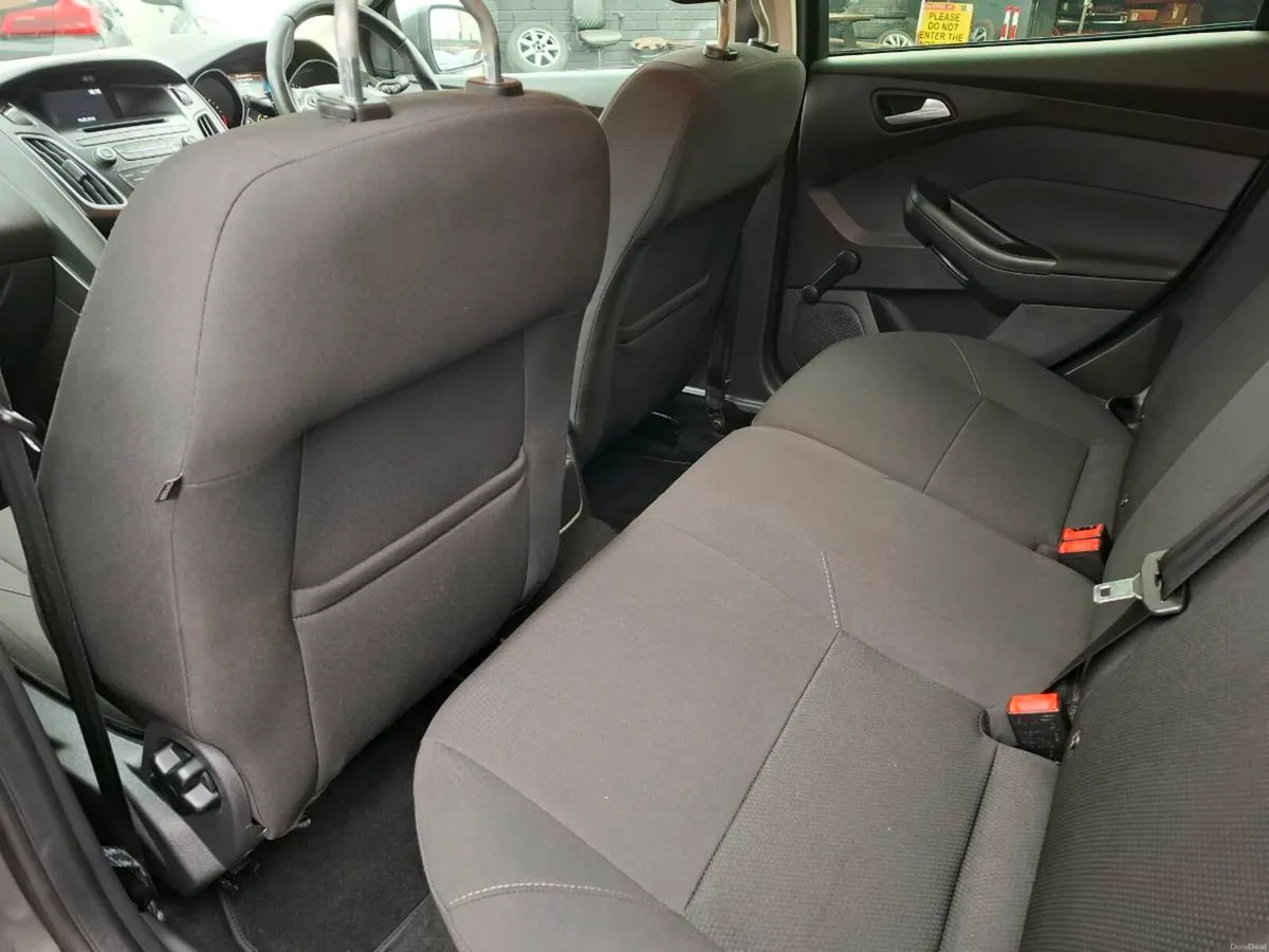 Ford Focus - Image 5