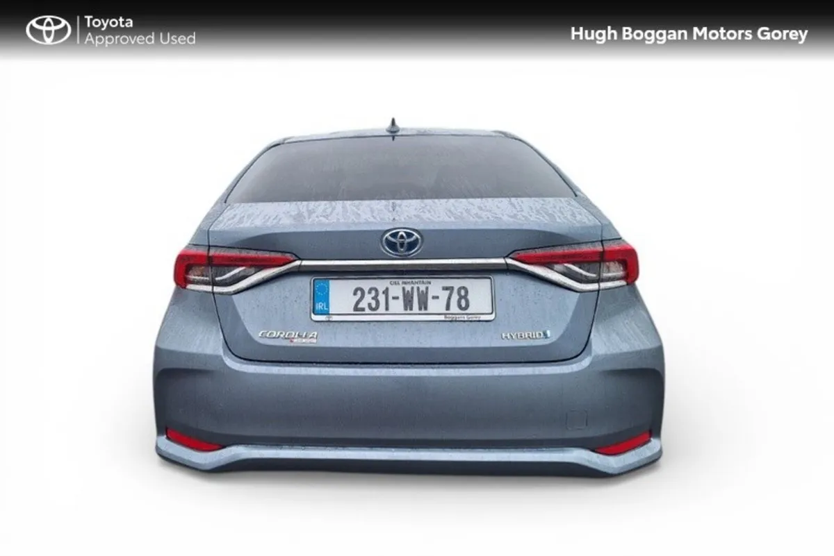 Toyota Corolla Luna Sport - Image 4