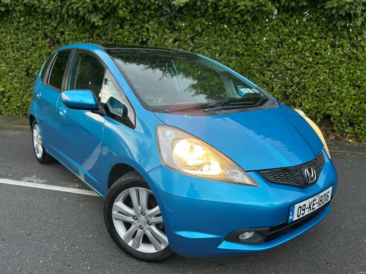 HONDA JAZZ 1.4 PETROL MANUAL NEW NCT 02/27 TAX 03 - Image 2