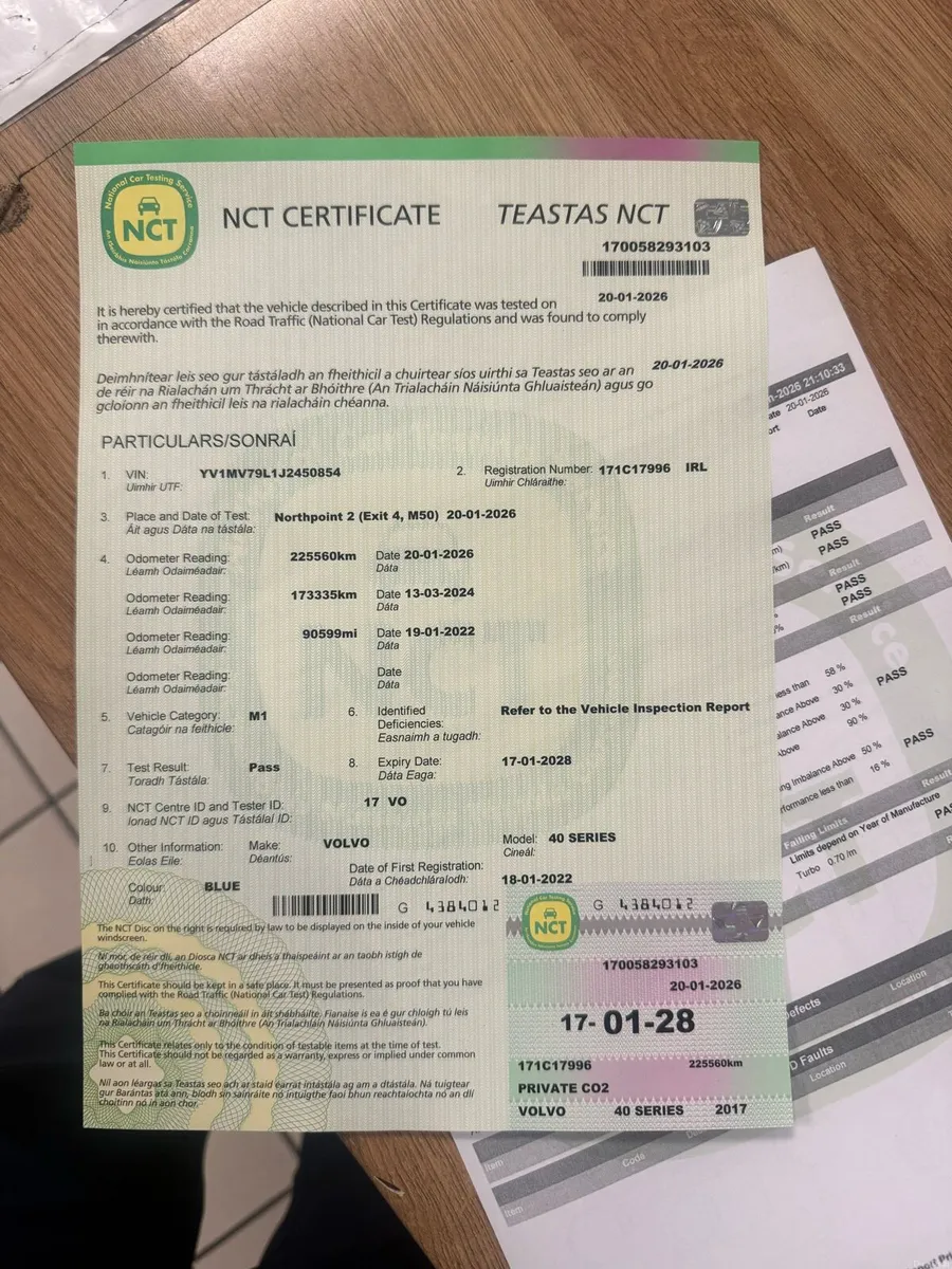 Volvo V40 R-design D3 2.0 diesel - Image 2