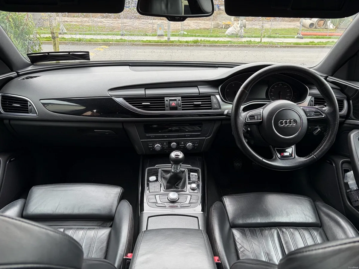 2013 Audi A6 S line 2.0 TDI Genuine black edition - Image 4