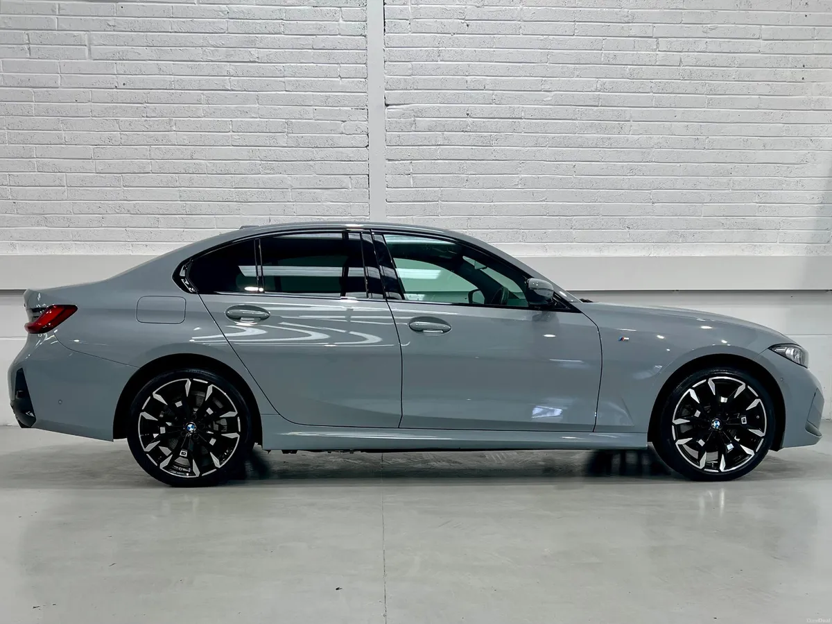 BMW 3 Series 330e M Sport Auto - 19.5kWh / 100 km - Image 5