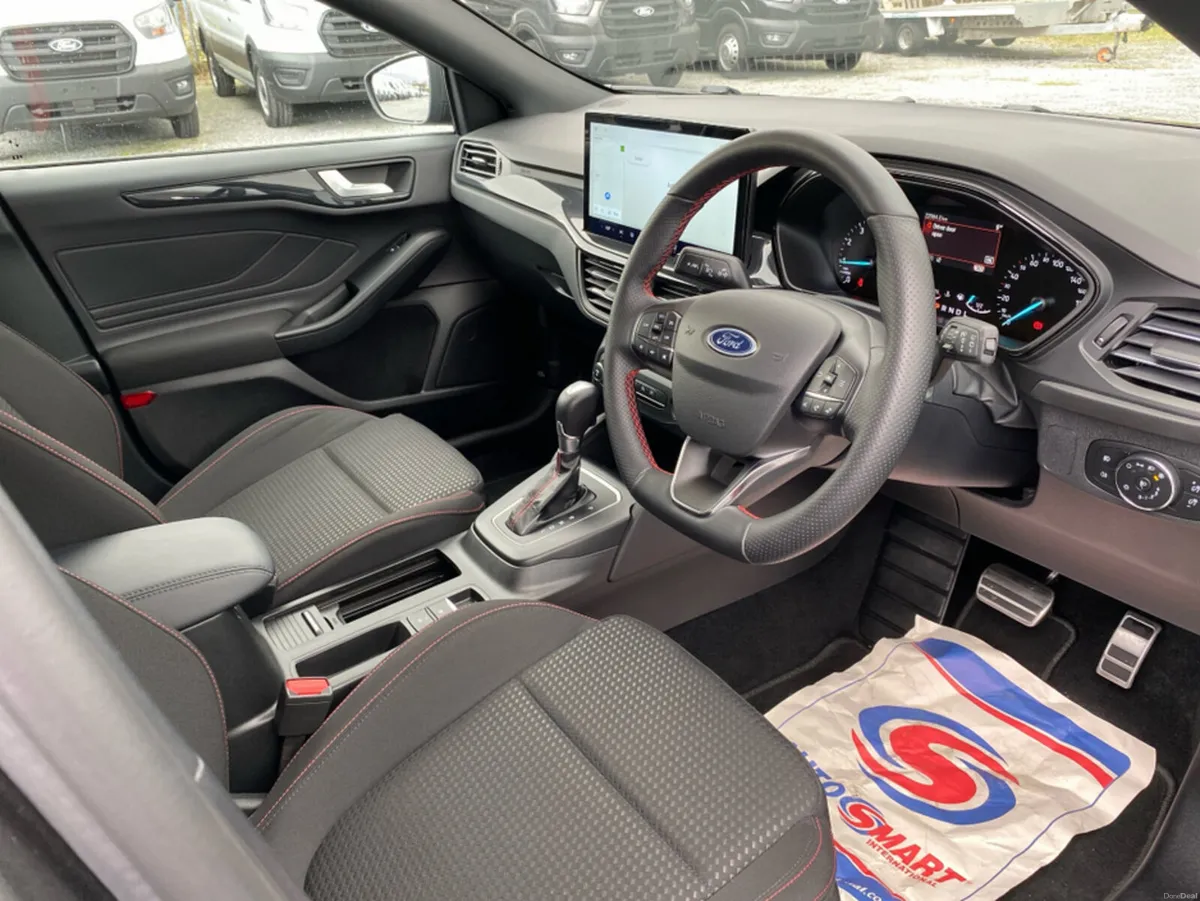 Ford Focus ST-Line MHEV 155BHP Automatic - Image 6