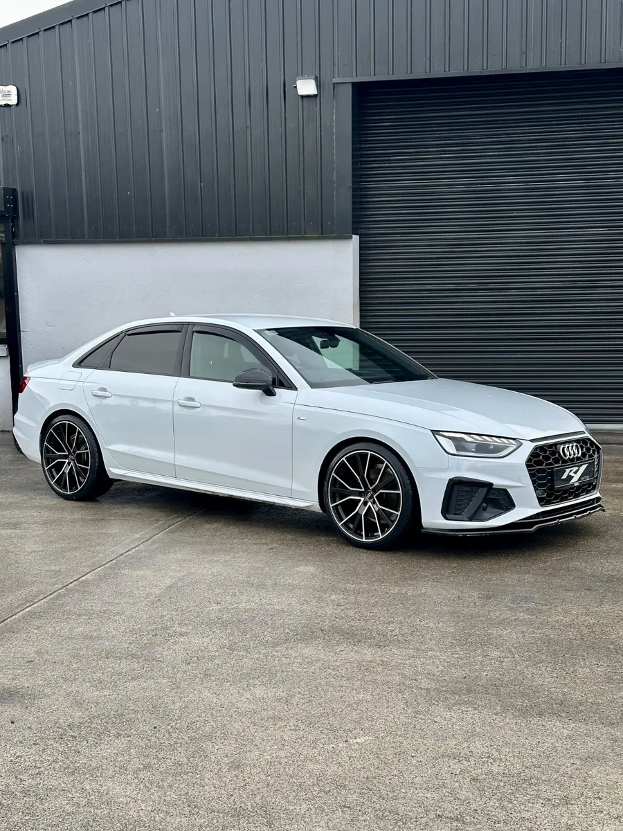 192 AUDI A4 SLINE AUTO BLACK EDITION - Image 2