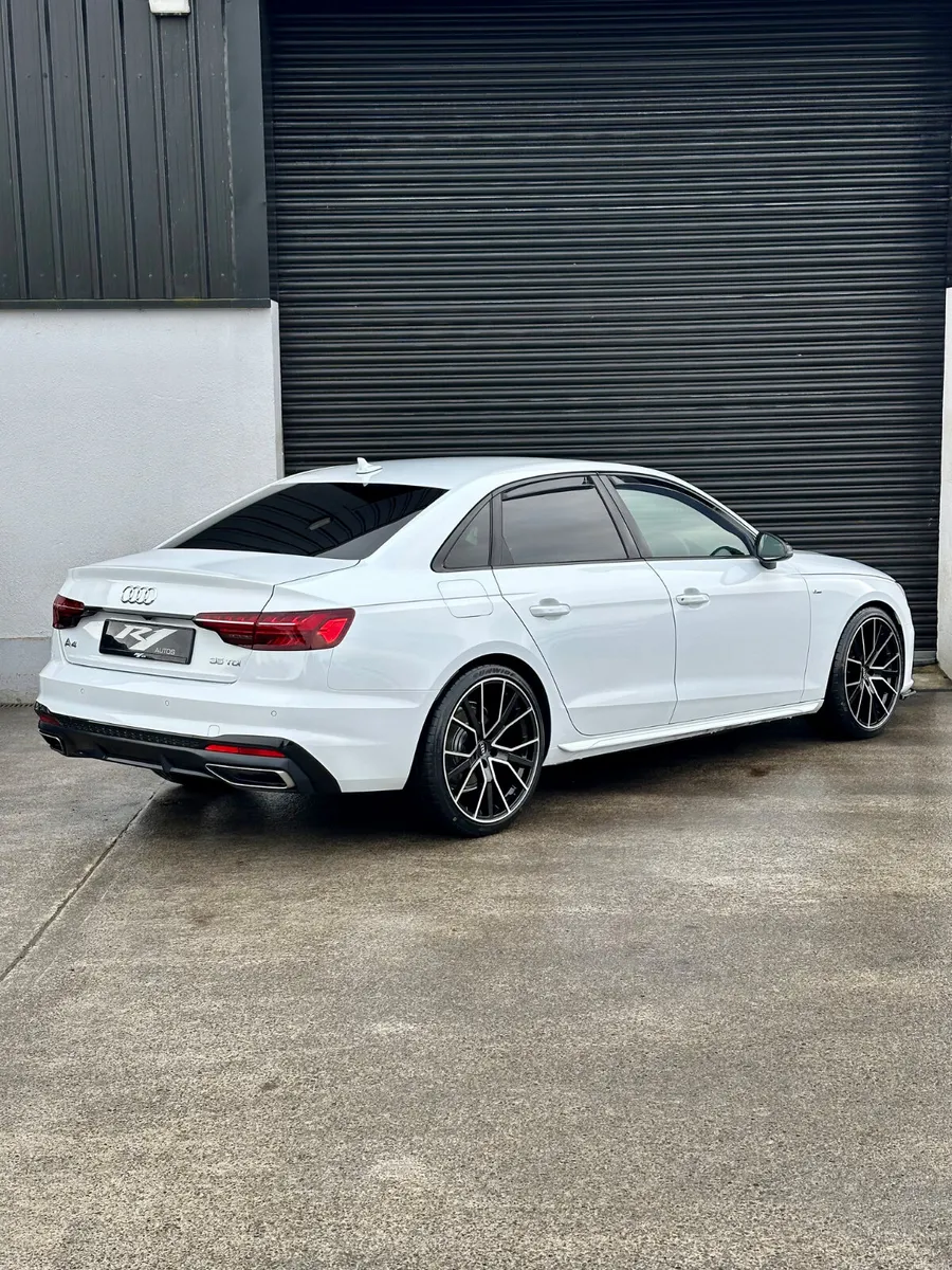 192 AUDI A4 SLINE AUTO BLACK EDITION - Image 3