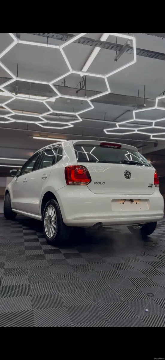 14 VW Polo 1.2 Petrol - VERY LOW MILEAGE - Image 4