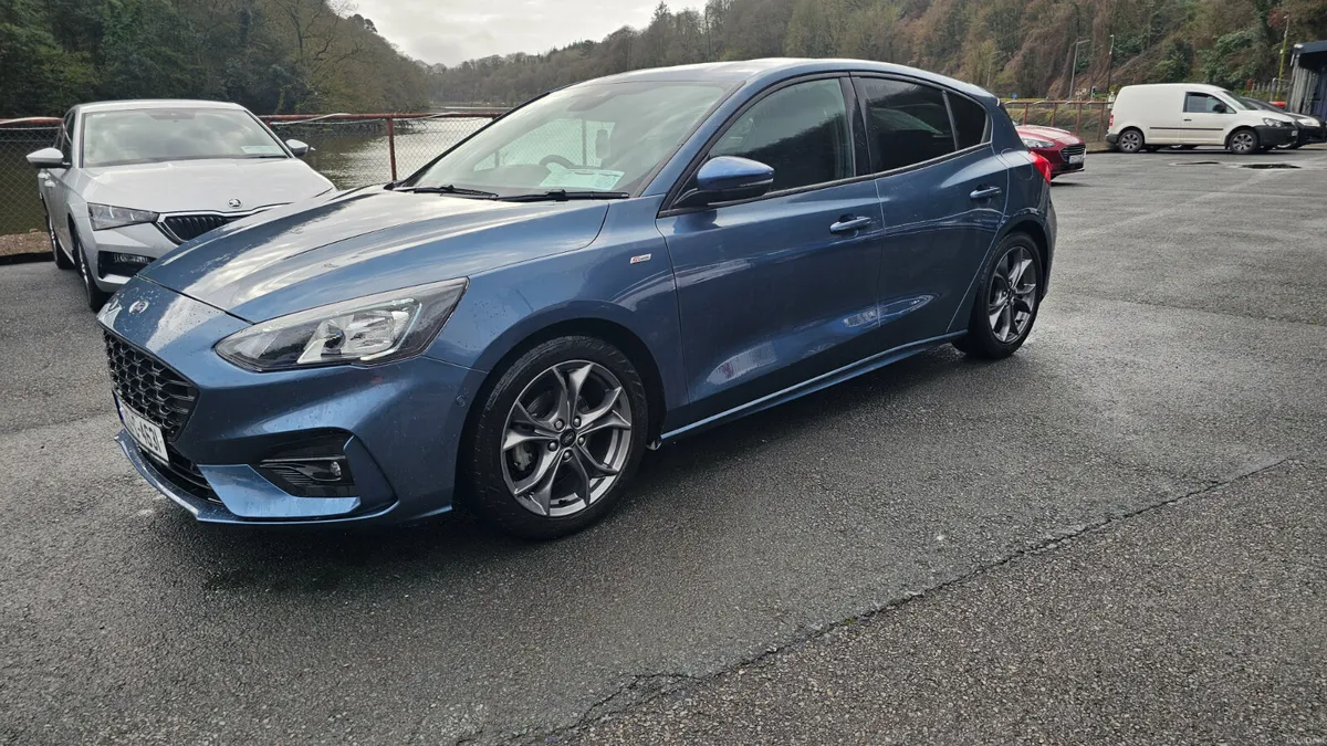 Ford Focus 2021 1.5 TDCI ST LINE - Image 3
