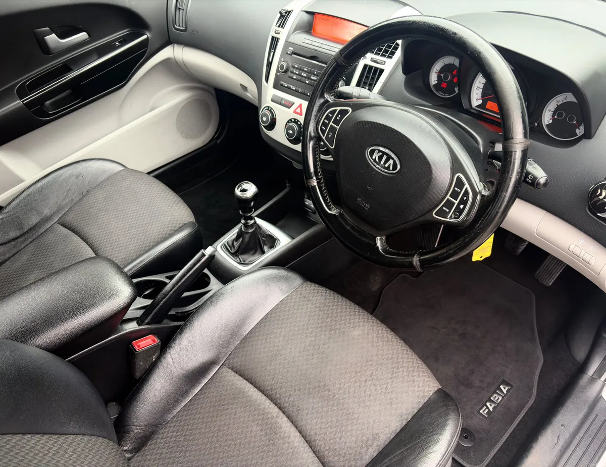 Kia Ceed 2010 1.6 CRDi new nct 2/27 - Image 2