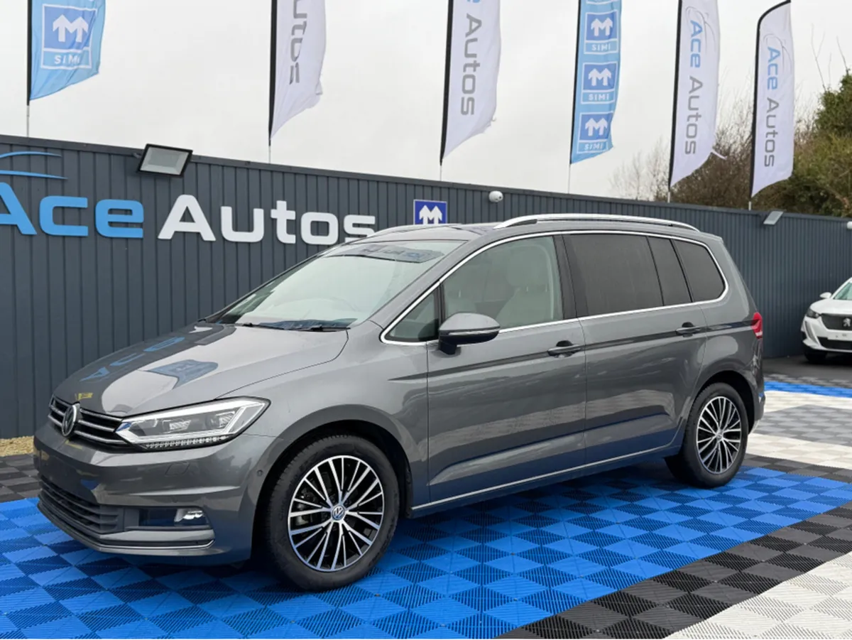 Volkswagen Touran HIGHLINE PREMIUM - 2.0L DIESEL - - Image 4