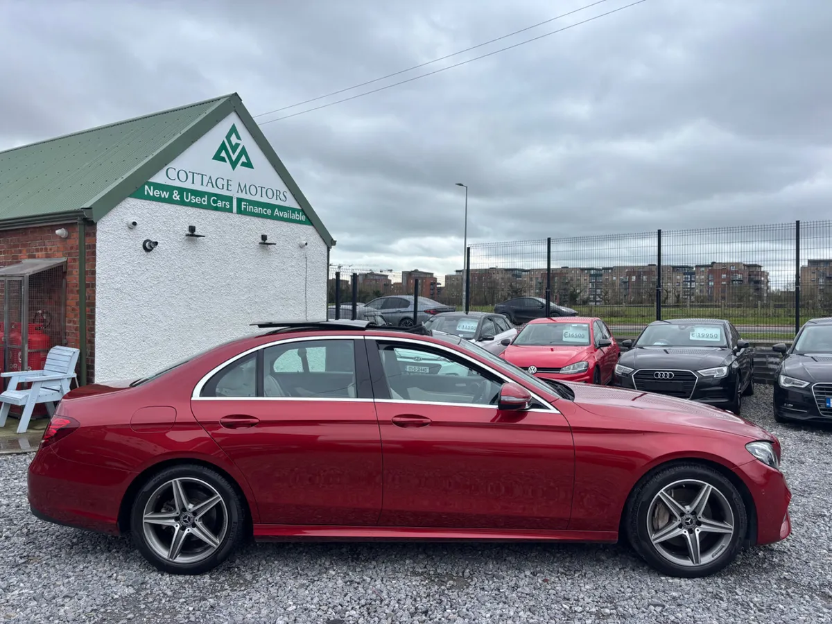 Mercedes-Benz E-Class - Image 4