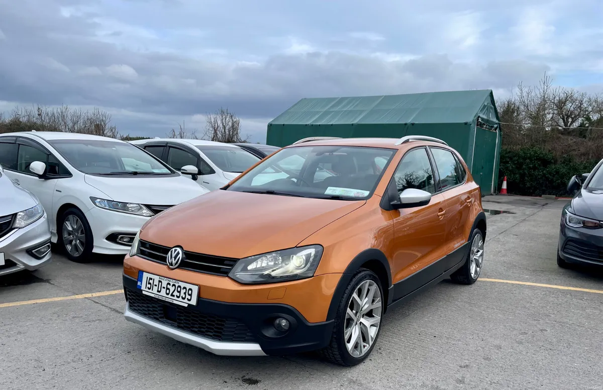 VOLKSWAGEN CROSS POLO 2015 /1.2 TSI - Image 4