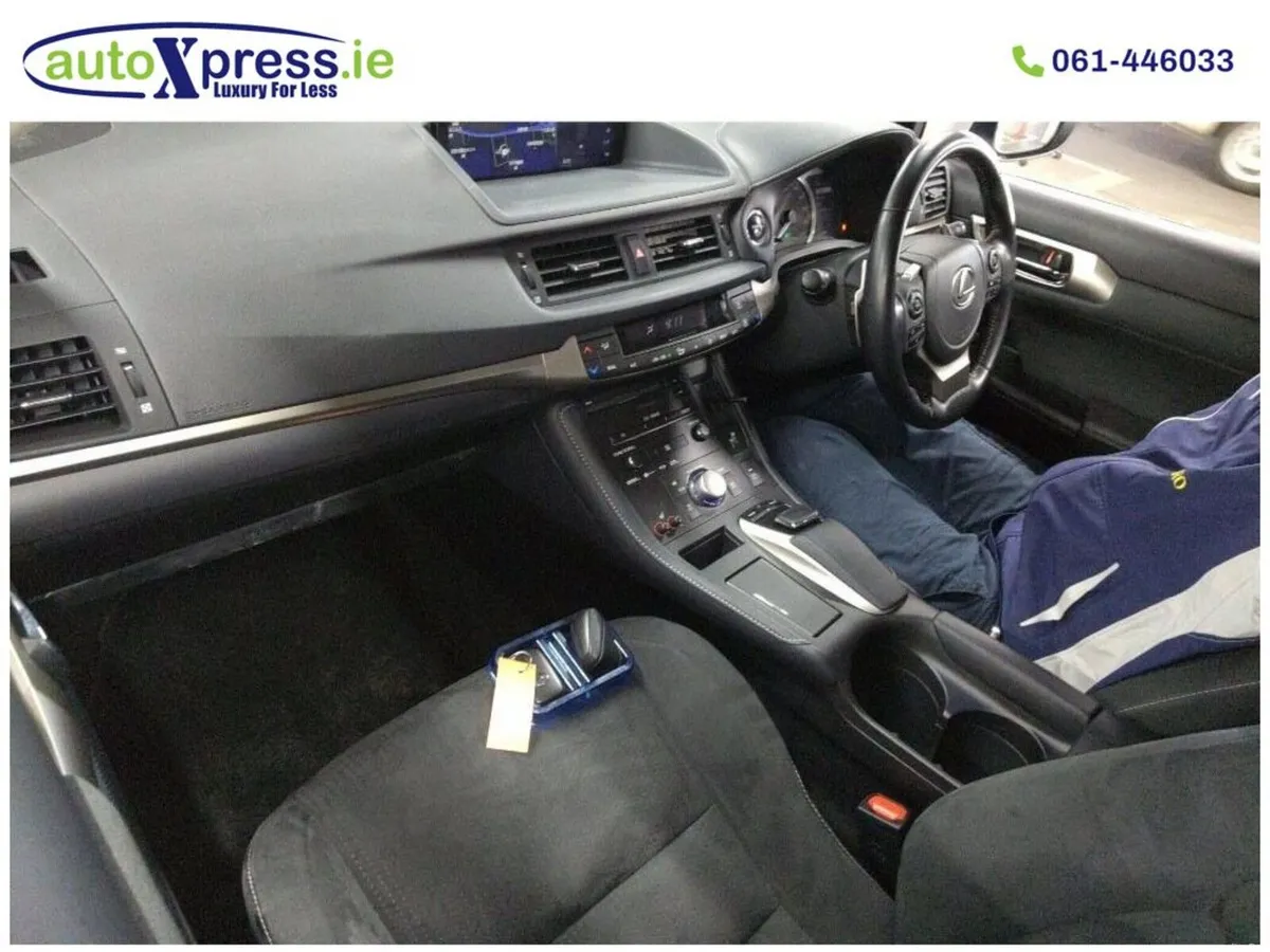 Lexus CT 1.8 Hybrid, Ultra Low mileage, Automatic - Image 2