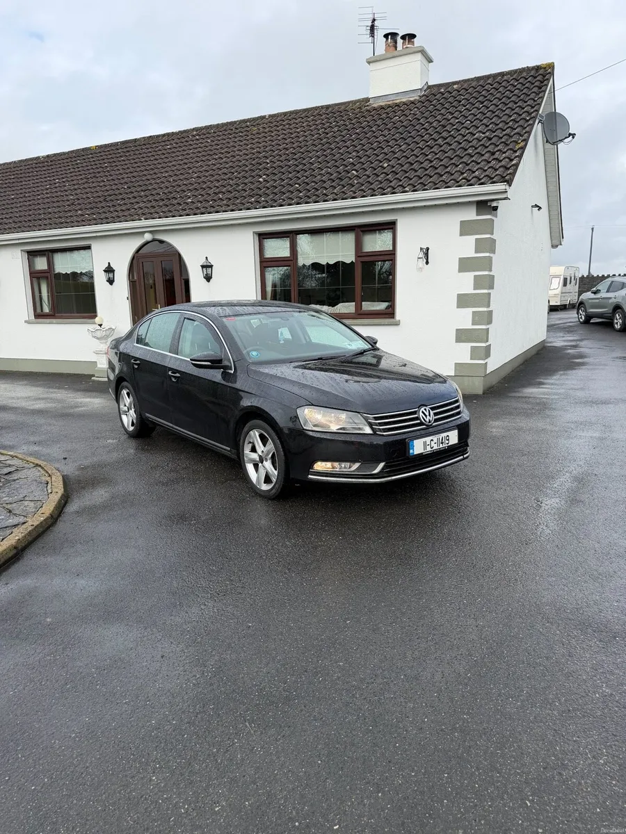 Vw Passat 2.0L Bluemotion - Image 1