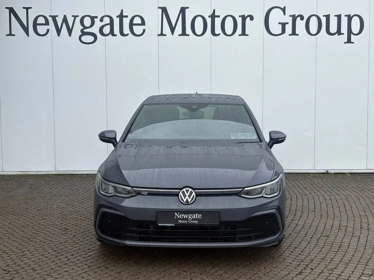 Volkswagen Golf R-line 1.5 TSI 130HP 5DR - Image 2