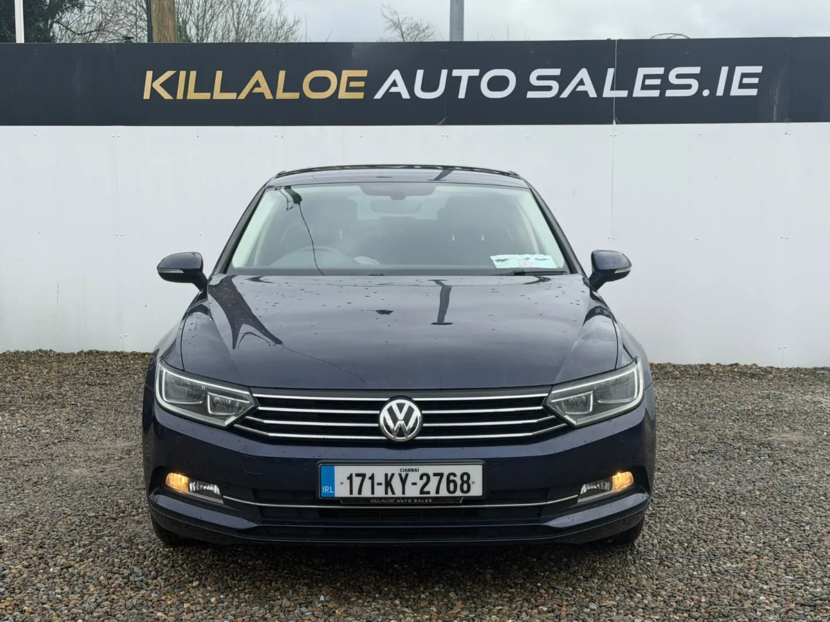 2017 Volkswagen Passat 1.6TDI Trendline - Image 2