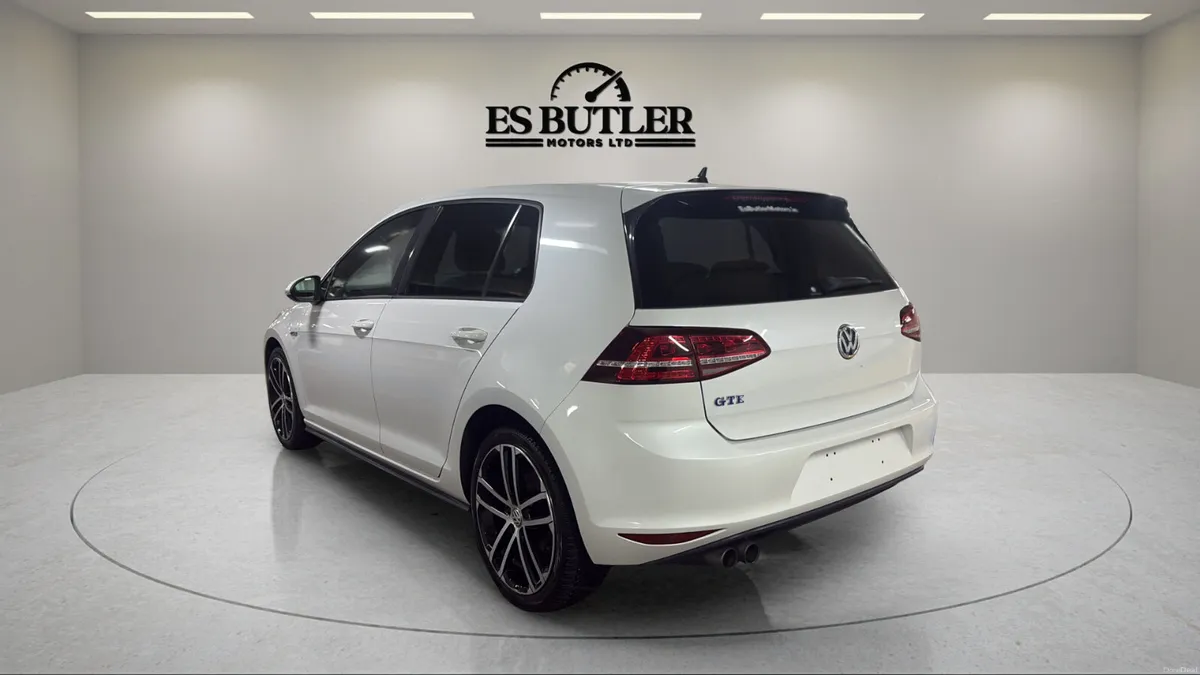 2016 VW Golf GTE 1.4LAUTO PHEV 12MONTHS WARRANTY - Image 3