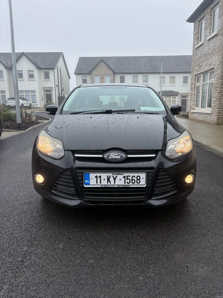 2011 ford focus nct untill 9/26 - Image 2