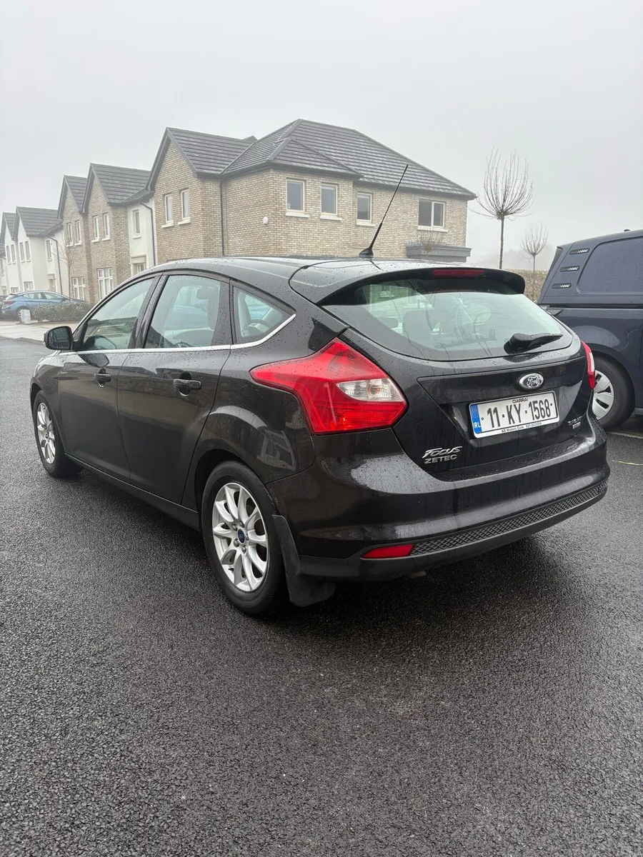 2011 ford focus nct untill 9/26 - Image 4