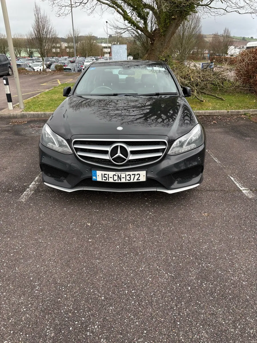 151 Mercedes E-class 220 bluetec - Image 1