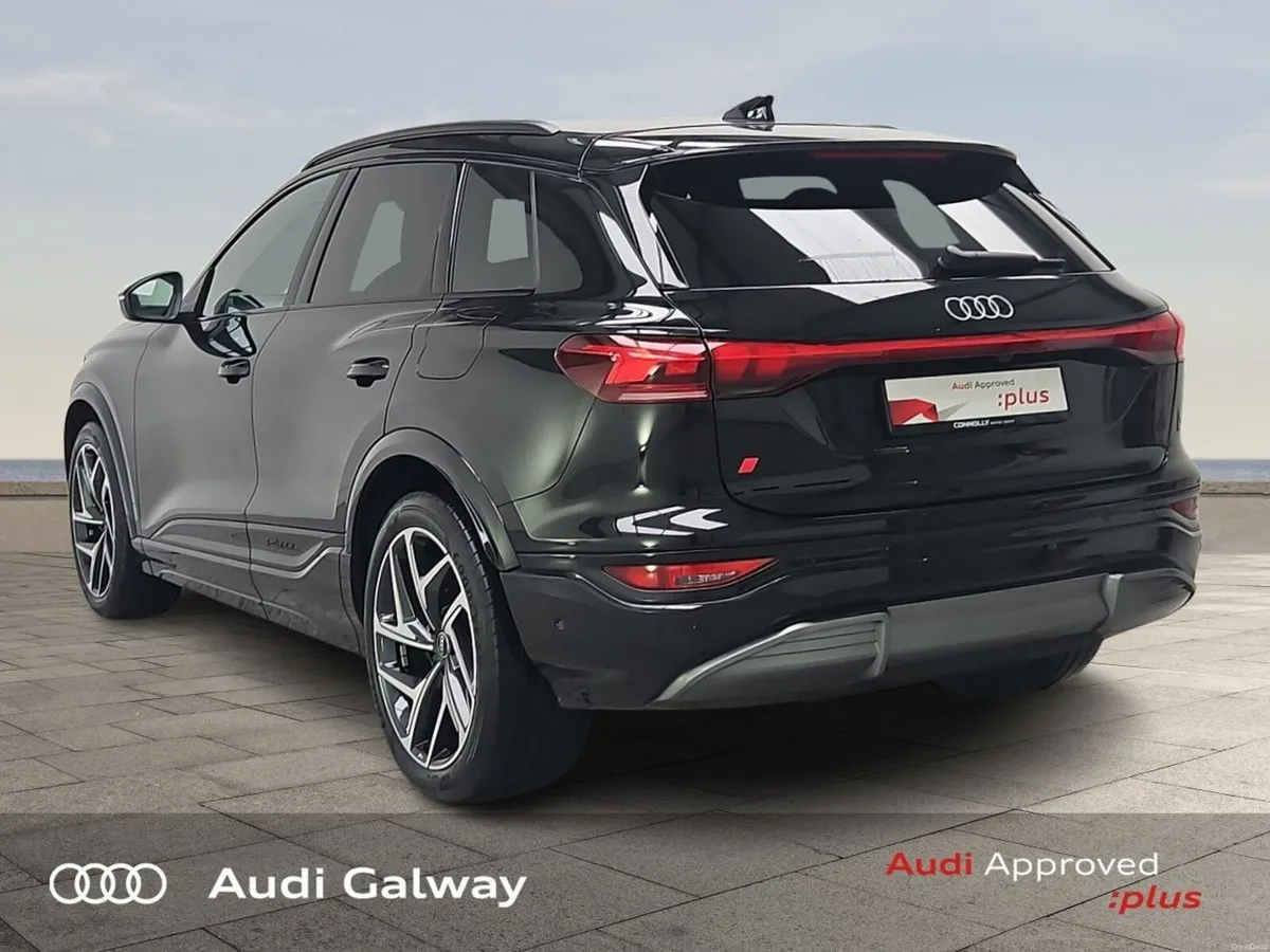 Audi Q6 e-tron €688 P/M - S LINE PERFORMANCE - TEC - Image 4