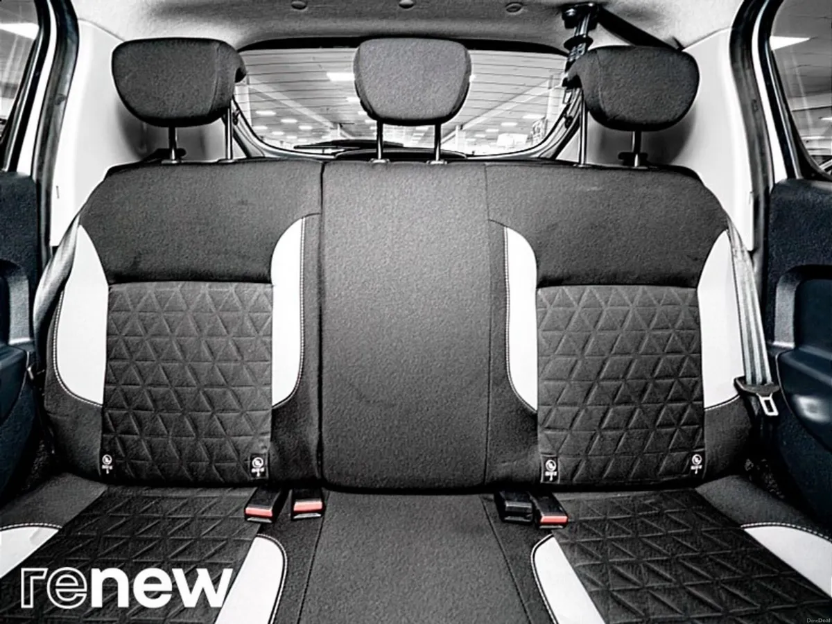 Dacia Sandero Stepway 1.5 dCi 90 STEPWAY SIGNATURE - Image 2