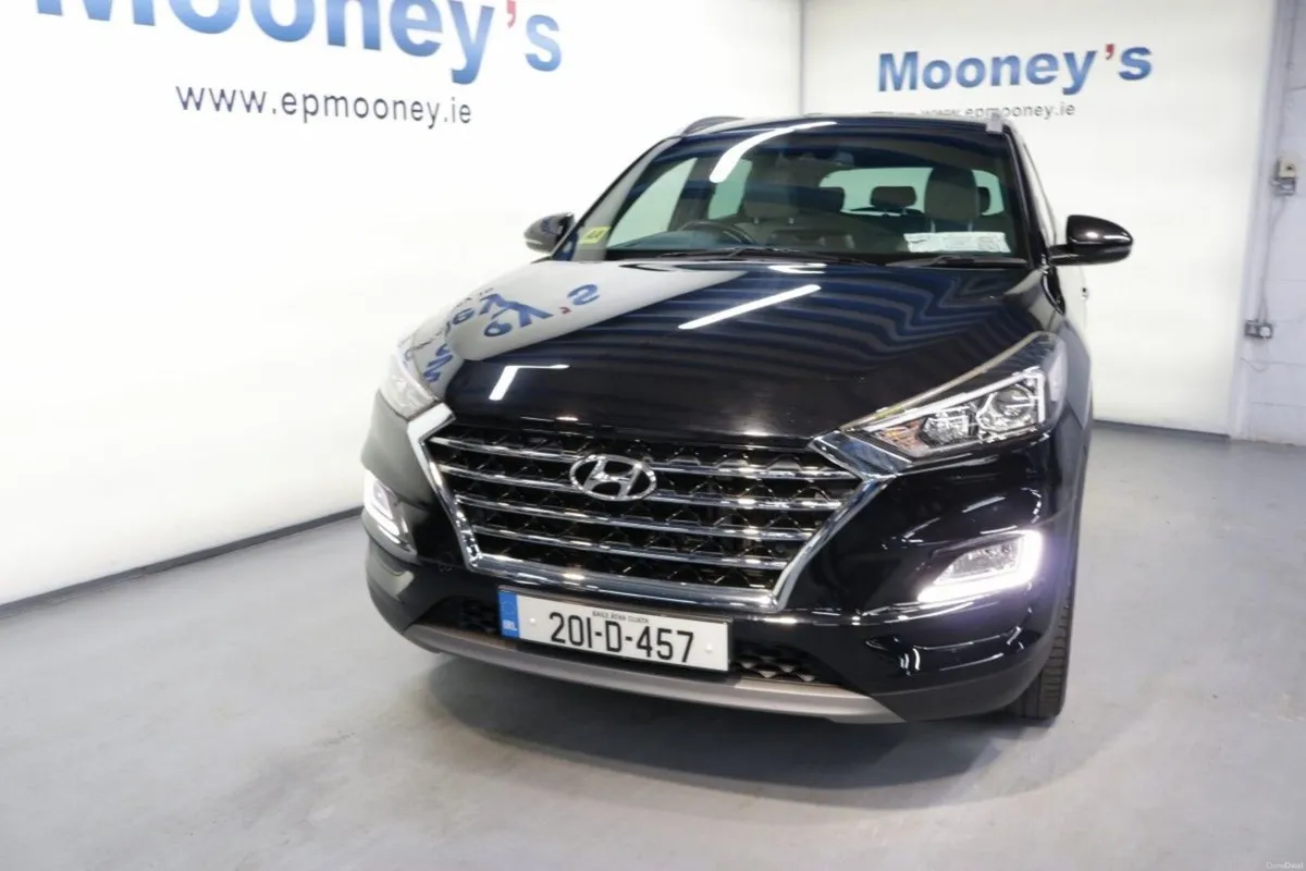 Hyundai Tucson EXECUTIVE PLUS 1.6L DIESEL SUV - Image 2