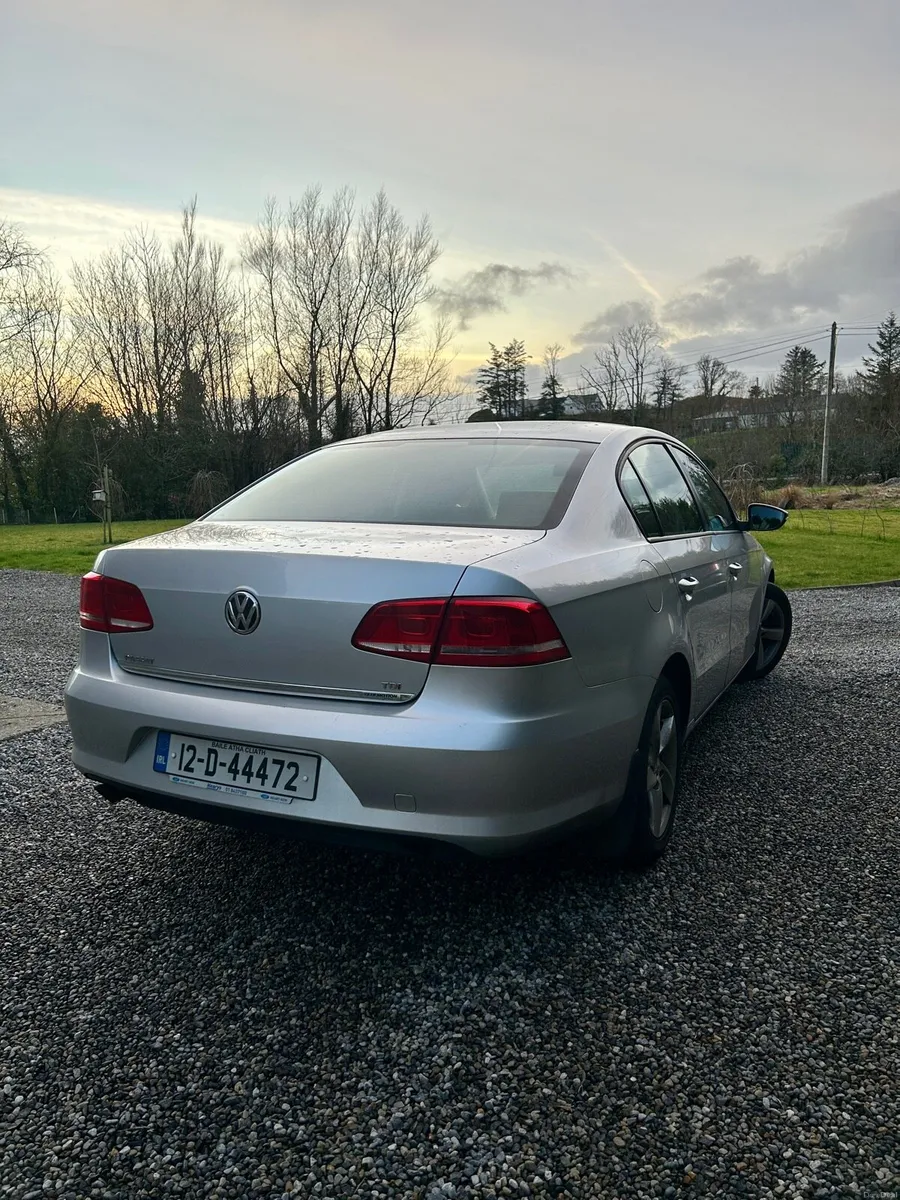 2012 VW Passat 1.6 TDI Bluemotion - Image 3