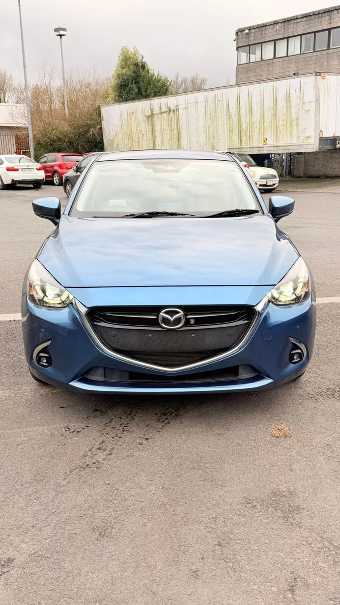 MAZDA DMEIO 2019 BLUE - Image 1
