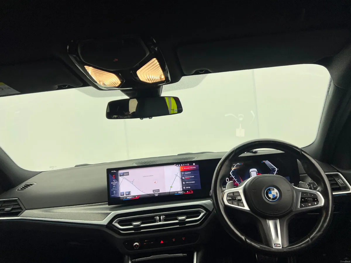 BMW 3 SERIES 330e M SPORT AUTO HYBRID ESTATE - Image 2