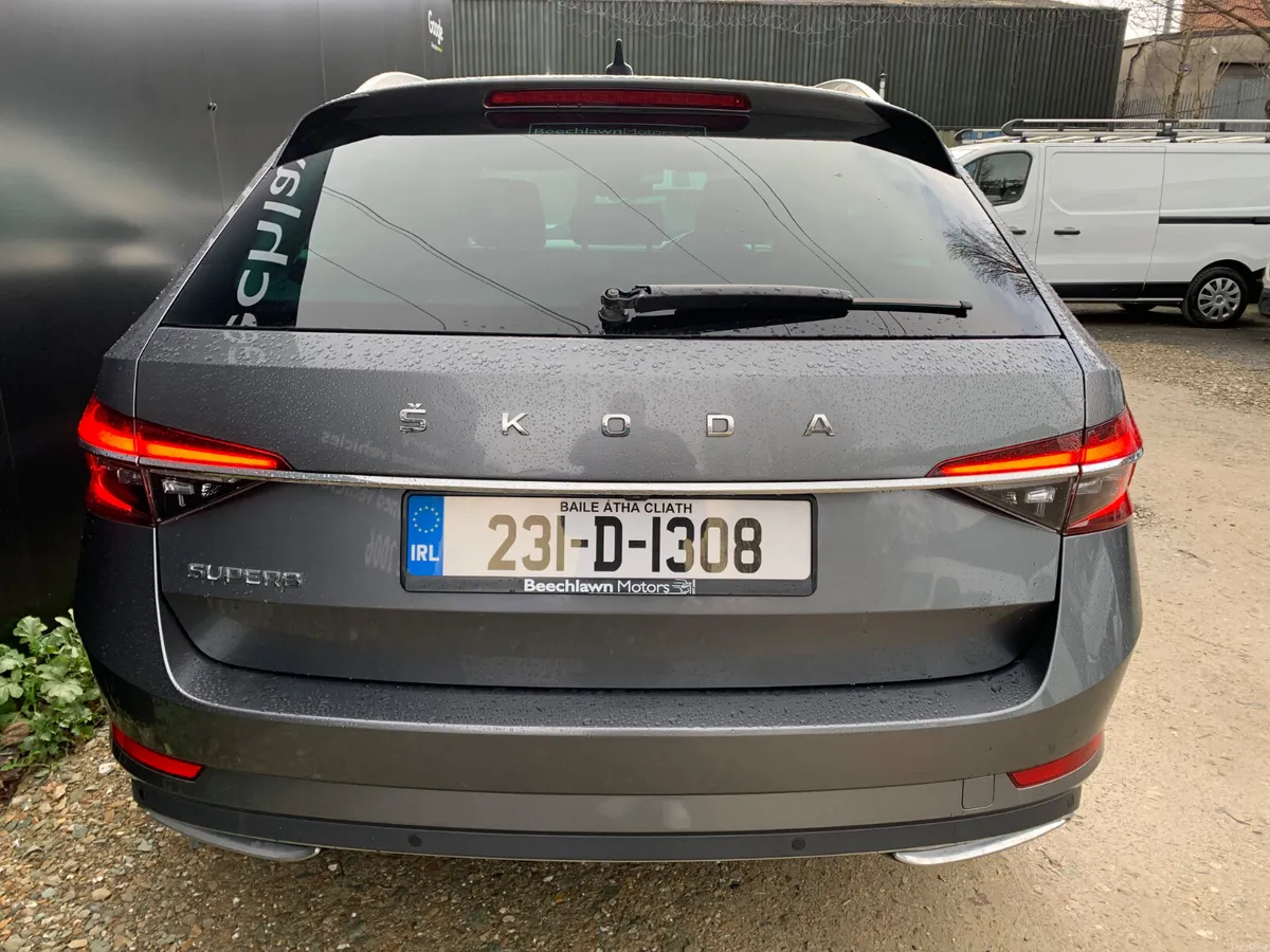 SKODA SUPERB 2.0 TDI 150 BHP DSG L&K COMBI - Image 4